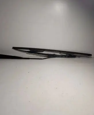 Nissan Micra Front wiper blade arm 80008647