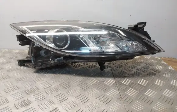 Mazda 6 Headlight/headlamp 10041055
