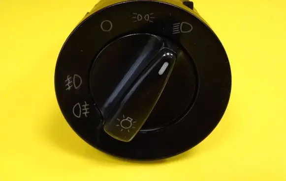 Volkswagen New Beetle Light switch BK71C0941531A