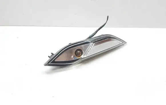 Porsche Cayenne (92A) Front fender indicator light 7P5949101 7P5949101A 7P5945071
