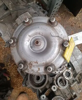 Renault Laguna III Torque converter 1005190038 31F JF613E