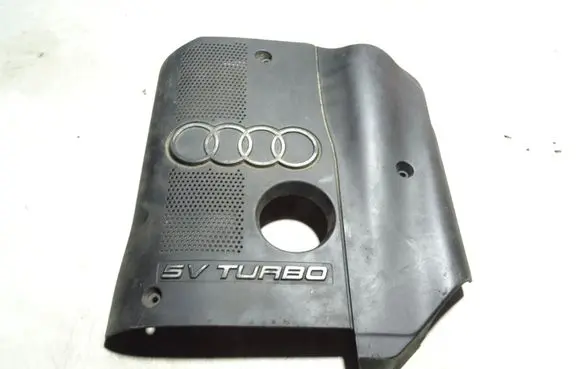 Audi A4 S4 B5 8D Engine cover (trim) 058103724J 058103724E