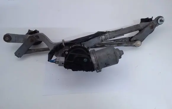 Toyota Auris 150 Front wiper linkage and motor 8511002190 1593000831