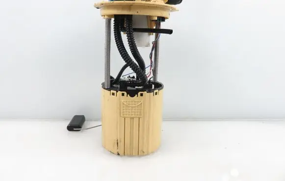 Opel Mokka In-tank fuel pump 13592391