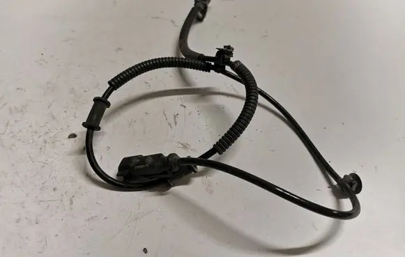 Ford Mustang V ABS brake wheel speed sensor DR332C204AA