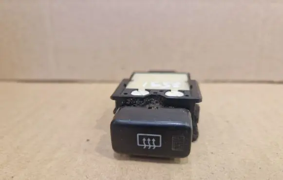 Toyota Picnic Windscreen/window heater switch
