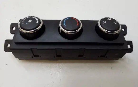 Chrysler Town & Country V Climate control unit 55111313AC