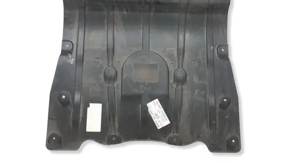 BMW X5 G05 Engine splash shield/under tray 7424879MWGK