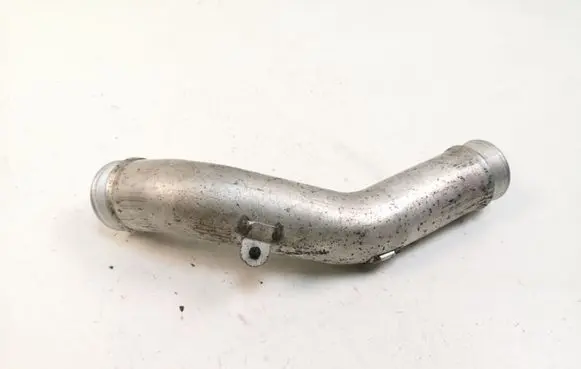 Volvo XC90 Intercooler hose/pipe