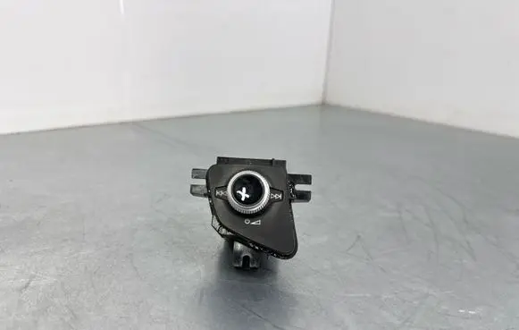 Audi Q7 4M Sound control switch 4M2919616B
