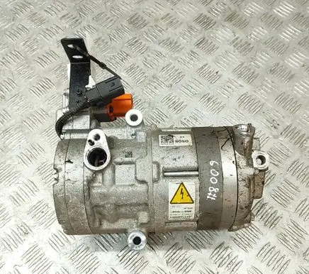 Hyundai Kona I Air conditioning (A/C) compressor (pump) 97701K4000
