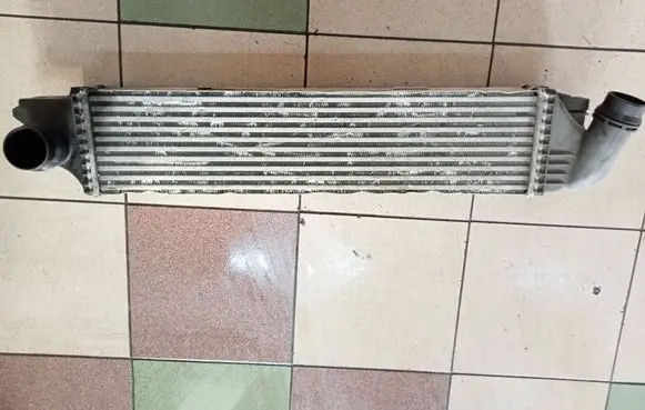 Renault Trafic III (X82) Intercooler radiator 93868350 CV981004 144962019R