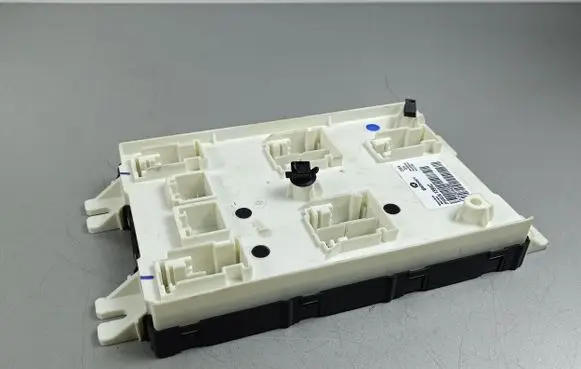 Jeep Grand Cherokee Comfort/convenience module P68236139AC
