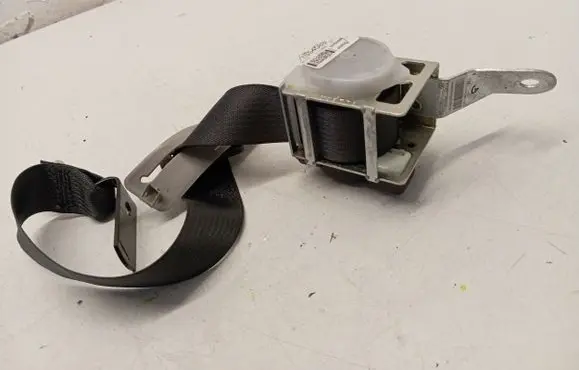 Cadillac CTS Rear seatbelt 20900566 2027491 2029778