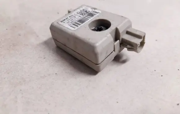 BMW 5 GT F07 Antenna control unit 911826206 9118262