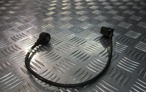 Ford Focus Detonation knock sensor 98MF-12A699-BA