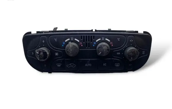 Mercedes-Benz C W203 Climate control unit 2038300785 0117014 9140010485
