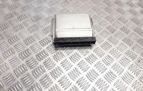 Volvo V70 Engine control unit/module 0281001776 09496667 28SA4018