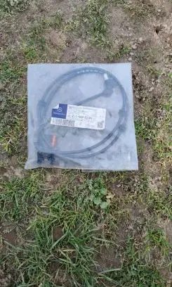 Mercedes-Benz E W212 ABS brake wheel speed sensor A2125402605