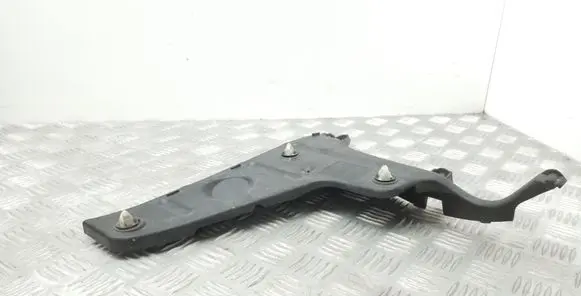 Seat Exeo (3R) Rear bumper mounting bracket 3R0807393