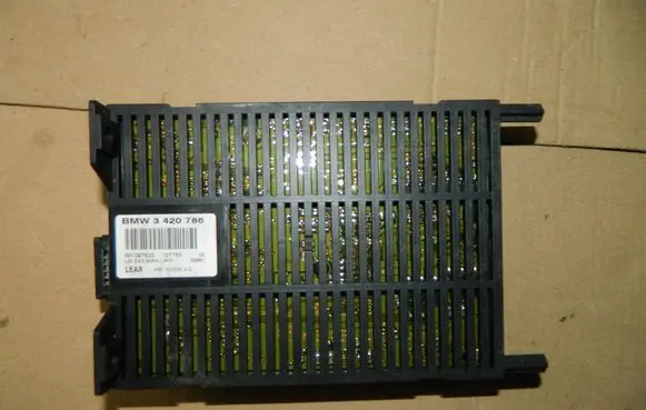 BMW X3 E83 Light module LCM 3420786