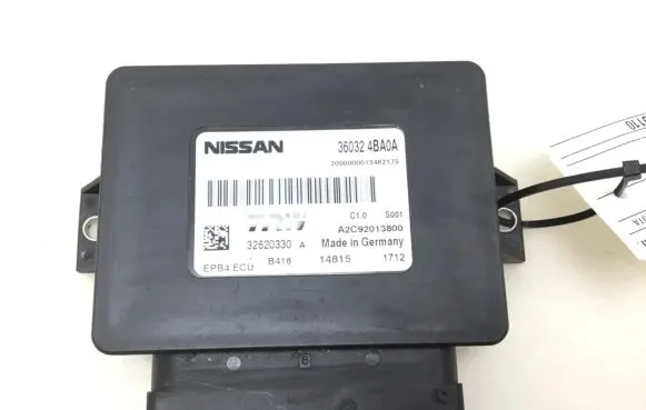 Nissan Qashqai Hand brake control module 360324BA0A
