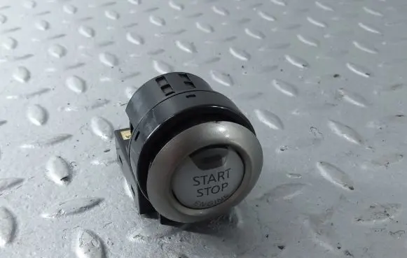Nissan Cube Z12 Engine start stop button switch 251501HA0A CWTWK1A002 WK1A002A908DB
