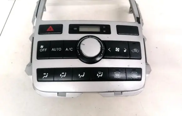 Toyota Avensis Verso Climate control unit 5590044490 55900-44490