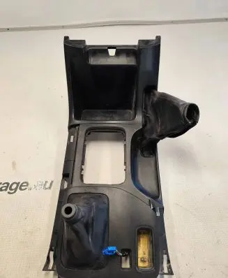 Toyota Land Cruiser (J120) Center console 5882160040