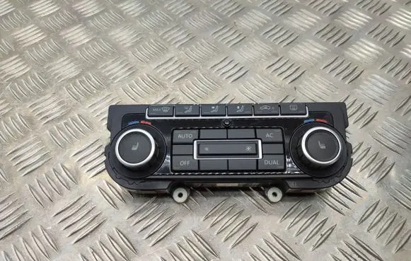 Volkswagen Golf V Climate control unit 5K0907044BD
