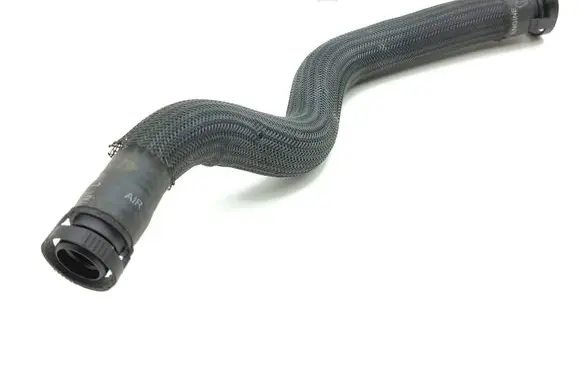 Alfa Romeo Giulia Engine coolant pipe/hose