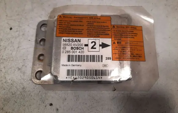 Nissan Primera Airbag control unit/module 0285001420 98820AV200