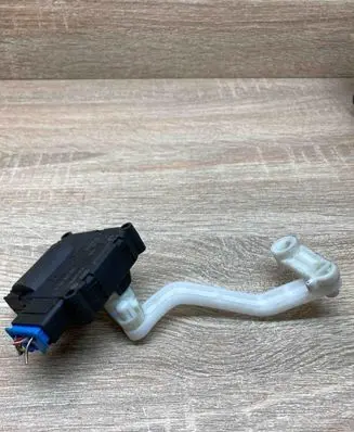 Audi Q7 4L Air flap motor/actuator 4F0820511B 0132801369 WithLeg