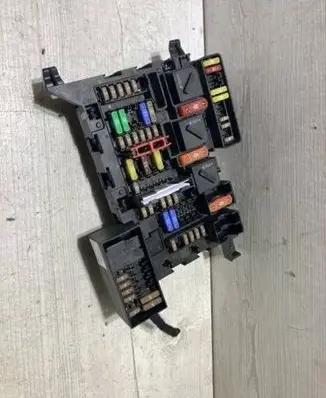 BMW i3 Fuse module 9270355