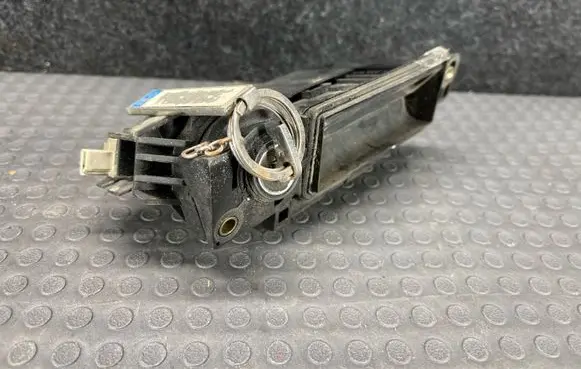 Mercedes-Benz C W203 Tailgate/trunk/boot exterior handle A2037500093