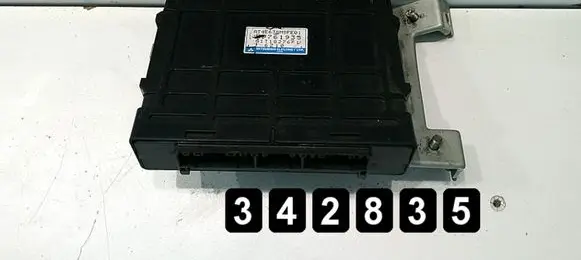Mitsubishi Galant Engine control unit/module MD761935