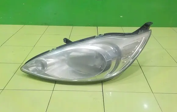 Ford Ka Headlight/headlamp PRZOD
