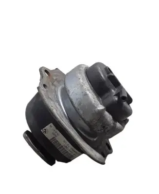 BMW X5M E70 Engine mount bracket 16004212
