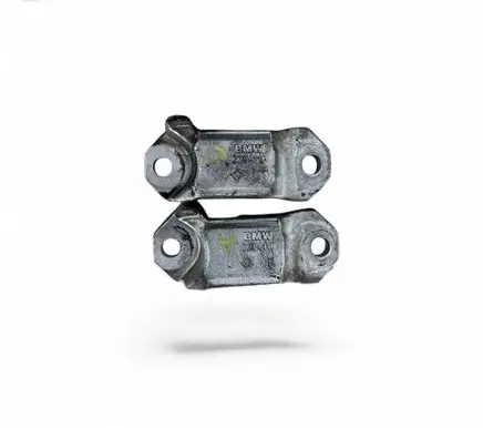 BMW M6 Sway bar bush bracket, front 2284110 31352284110