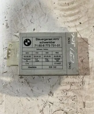 BMW 3 E90 E91 Tow bar trailer control unit/module 6773731