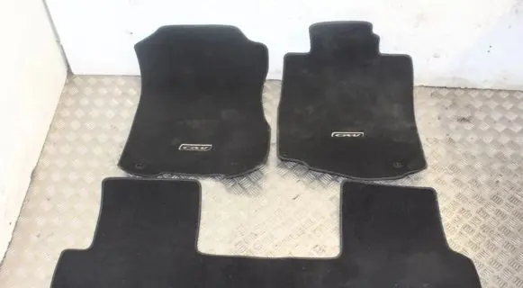 Honda CR-V Car floor mat set 08P15-T1G-520A