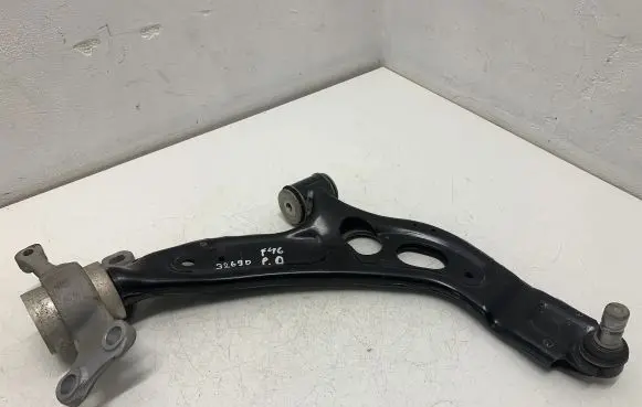 BMW 2 F46 Front lower control arm/wishbone 10353212 11052