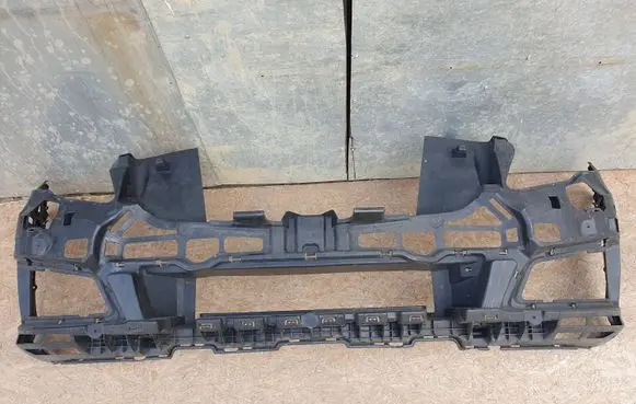 Mercedes-Benz R W251 Front bumper A2518850765