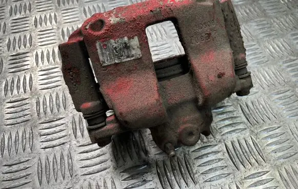 Citroen C4 I Front brake caliper