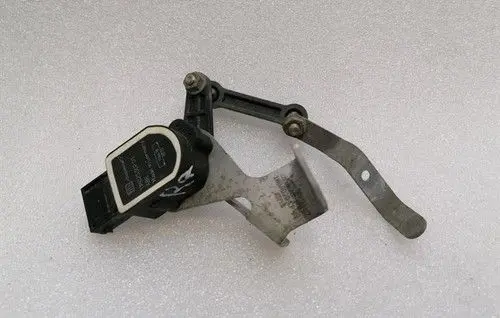 McLaren 765LT Spider Rear air suspension level height sensor 11M0253CP