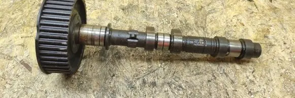 Subaru Legacy Camshaft L4EX ej20