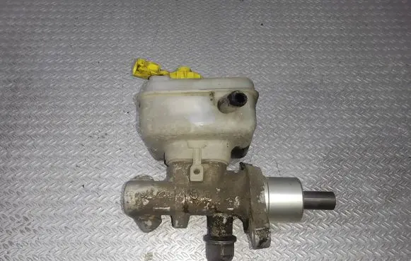Audi A3 S3 8L Master brake cylinder