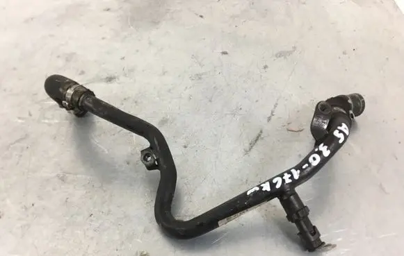 Audi A5 8T 8F Engine coolant pipe/hose 059121070A