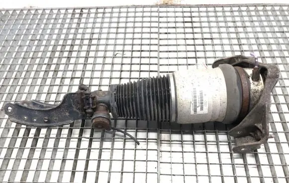 Audi Q7 4L Front shock absorber/damper 7L8616039B