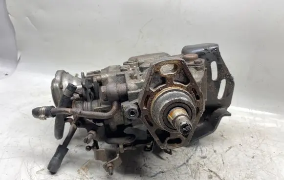 Opel Corsa D Fuel injection high pressure pump 9460620009